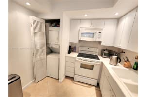 290 174th St 1607 Sunny Isles Beach, FL 33160 - MLS#A11948333