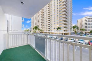 1849 Ocean Drive, Hallandale Beach, FL 33009 - MLS#A11948341
