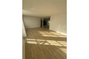 2025 164th St , North Miami Beach, FL 33162 - MLS#A11948353