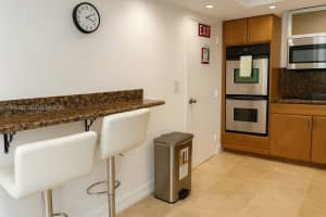 4001 S Ocean Dr 3j Hollywood, FL 33019 - MLS#A11948381