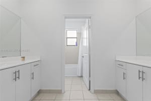 12927 Sw 229th Ter Miami, FL 33170 - MLS#A11948382