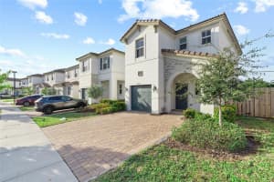 2405 Nw 131st Cir Miami, FL 33167 - MLS#A11948434