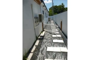 4611 Sw 19th St 1 West Park, FL 33023 - MLS#A11948449