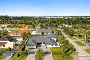 9901 Nw 130th St Hialeah Gardens, FL 33018 - MLS#A11948458