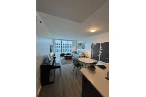 500 Brickell Ave 3408 Miami, FL 33131 - MLS#A11948464