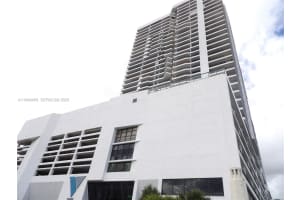 555 Ne 15th St 14e, Miami