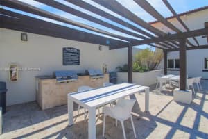 10950 Nw 82nd St 319 Doral, FL 33178 - MLS#A11948481