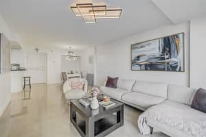 770 Claughton Island Dr 409 Miami, FL 33131 - MLS#A11948495