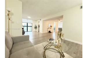 11800 Sw 18th St 410-4 Miami, FL 33175 - MLS#A11948501