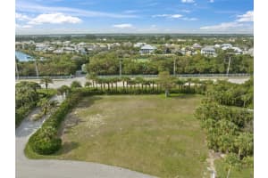 2335 Sanderling Ln Vero Beach, FL 32963 - MLS#A11948564