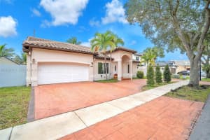 19211 Nw 88th Ct Hialeah, FL 33018 - MLS#A11948573