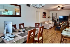 412 S Luna Ct 11 Hollywood, FL 33021 - MLS#A11948587