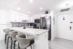 600 Three Islands Blvd 1413 Hallandale Beach, FL 33009 - MLS#A11948635