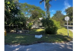 2716 Cordova St Coral Gables, FL 33134 - MLS#A11948669