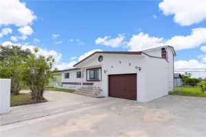 13930 Van Buren St, Miami, FL 33176, - MLS#A11948677