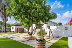 407 Nw 9th Ct Homestead, FL 33030 - MLS#A11948706