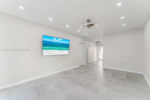 4201 Indian Creek Dr 9 Miami Beach, FL 33140 - MLS#A11948720