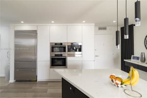 3180 S Ocean Dr 619 Hallandale Beach, FL 33009 - MLS#A11948734