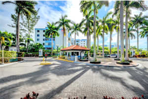 5077 Nw 7th St Ts7 Miami, FL 33126 - MLS#A11948739