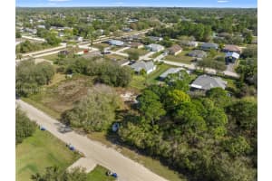 8446 104th Ct Vero Beach, FL 32967 Sold 03/25/26