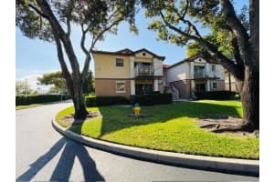 11216 Sw 12th St 104 Pembroke Pines, FL 33025 - MLS#A11948757