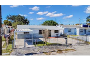 1311 Sw 33rd Ter Fort Lauderdale, FL 33312 - MLS#A11948797