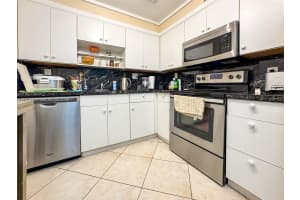 10101 E Bay Harbor Dr 504 Bay Harbor Islands, FL 33154 - MLS#A11948800