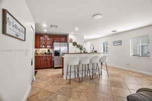 5951 Royal Way Tamarac, FL 33321 - MLS#A11948802