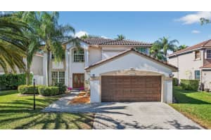 1866 Nw 127th Ave, Pembroke Pines