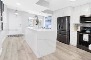 7763 Southampton Ter 211 Tamarac, FL 33321 - MLS#A11948813