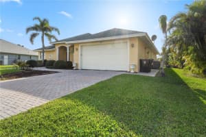 315 Se Fisk Rd Port Saint Lucie, FL 34984 - MLS#A11948816