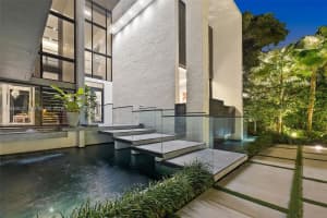 132 Paloma Dr Coral Gables, FL 33143 - MLS#A11948827