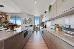 1300 S Miami Ave Ph5110 Miami, FL 33130 - MLS#A11948839