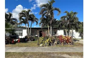 10215 Sw 171st St Miami, FL 33157 - MLS#A11948860