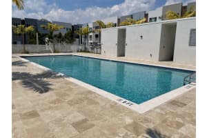 2555 Ne 193rd St 2220 Miami, FL 33180 - MLS#A11948864