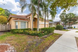 16310 Sapphire Dr 0 Weston, FL 33331 - MLS#A11948893