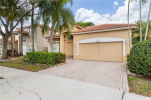 16310 Sapphire Dr 0 Weston, FL 33331 - MLS#A11948893