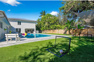 831 Ne 109th St Biscayne Park, FL 33161 - MLS#A11948924