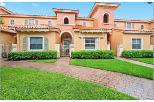 4957 Tradewinds Ter 704, Dania Beach