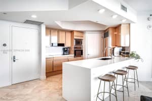 1000 South Pointe Dr APT 1205, Miami Beach, FL 33139, - MLS#A11948963