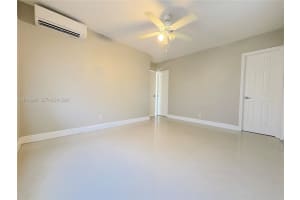 2901 Middle River Dr 7 Fort Lauderdale, FL 33306 - MLS#A11948998