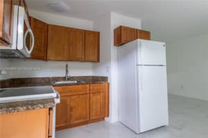 979 SW 10th St APT 4, Miami, FL 33130, - MLS#A11948999