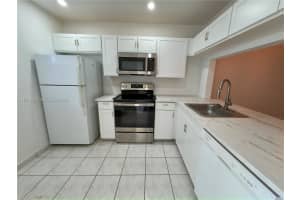 10453 Nw 11th St 206 Pembroke Pines, FL 33026 - MLS#A11949003