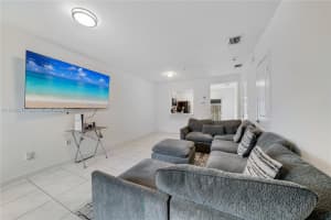 540 Ne 5th Ln, Florida City