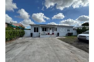 3551 Palm Ave 3551 Hialeah, FL 33012 - MLS#A11949026
