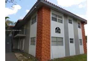 1201 Sw 50th Ave 213-4, North Lauderdale