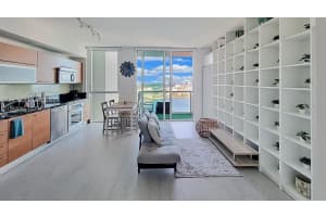 253 2nd St , Miami, FL 33132 - MLS#A11949037