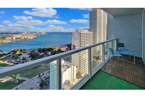 253 2nd St , Miami, FL 33132 - MLS#A11949037