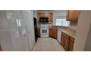 3469 Nw 44th St 103 Oakland Park, FL 33309 - MLS#A11949047