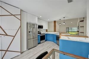 155 Love Cres Royal Palm Beach, FL 33411 - MLS#A11949063